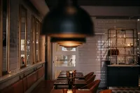 Hotell & Bistro Rödesund Hotels in Tibro