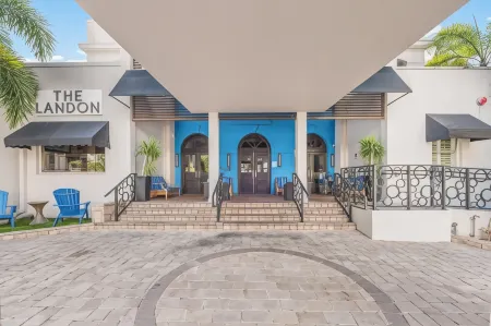 The Landon Bay Harbor-Miami Beach Отели рядом с достопримечательностью «Парк Хауловер»