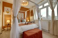 코스탈 보헤미안 리트리트, 센트럴 사우스시