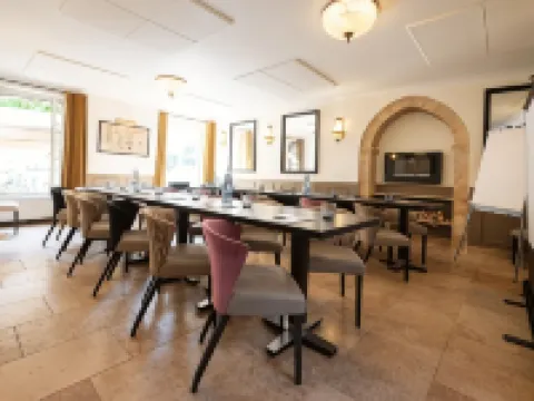Hôtel la Couleuvrine Sarlat Centre Ville Hotels in Dordogne