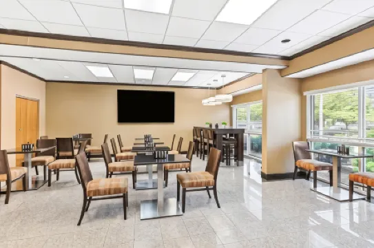 Best Western Gwinnett Center Hotel