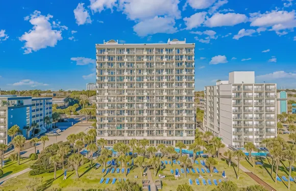 浮橋海灘度假酒店