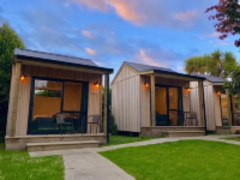 Te Anau Lakefront Backpackers Hotels in 