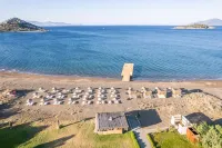 Acroter Hotel Spa - Alcohol Extra All Inclusive فنادق في Emecik Mahallesi