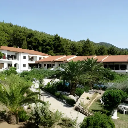 Delphi Hotel