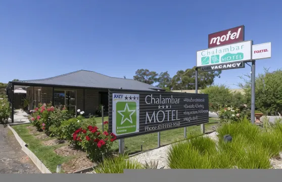 查萊巴爾汽車旅館