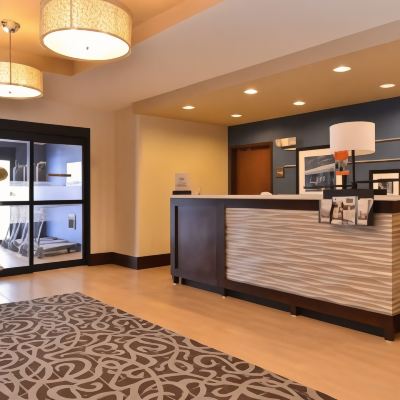 フロントデスク ハンプトン イン ローマの写真