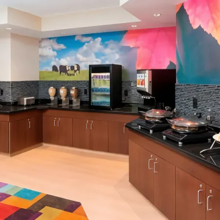 Fairfield Inn & Suites Dayton South Отели в г. Уэйнсвилл