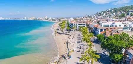 Hotel Hacienda de Vallarta Centro Отели рядом с достопримечательностью «Los Muertos Beach Pier»