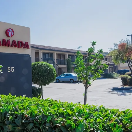 Ramada by Wyndham Mountain View