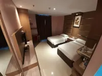 Puncak MG Hotel
