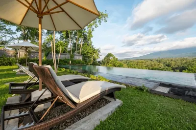 Angseri Villas Hotels near Bayan Ancient Tree