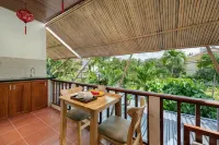 Red Flower Cottages Homestay - Tiny houses