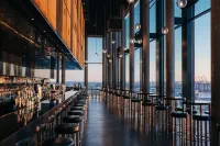 Empire Riverside Hotel