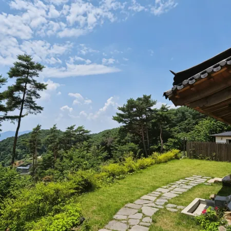 Milyang Todam Hanok