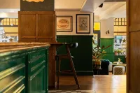 The White Star Tavern - bar