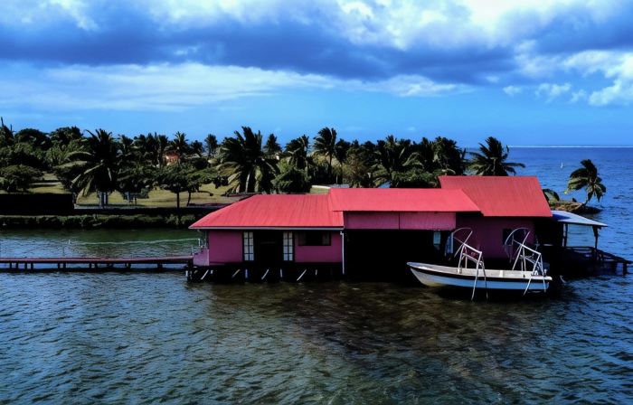 Moana Lodge
