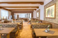 Hotel Landgasthof Hohenauer Hof - Mountain view