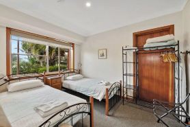 Alice Beside The Sea - 2 Bedroom Apartment