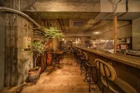 ArtBar & GuestHouse Ennova