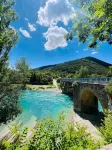 Charming, with views, comfortable and centrally located. Close to the river and the National Park. - Homestays