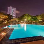 Cinnamon Grand Colombo - Pools