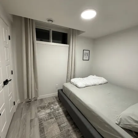 Maxti Guest Suite, Northwest Calgary, Alberta