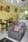 Elegant & Stylish 2BR Condo New Kingston - 2-نجوم