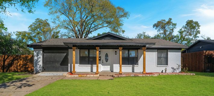 Charming, nicely furnished, 4-bedroom House in Richardson Hotels in Richardson