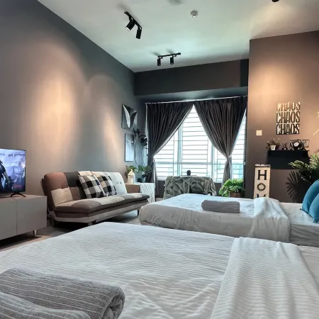 Near Sunway College near | Mount Austin Studio 4-5Pax