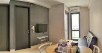 Lovina 8-AD at One Residences near Ferry Terminal - プライペートプール