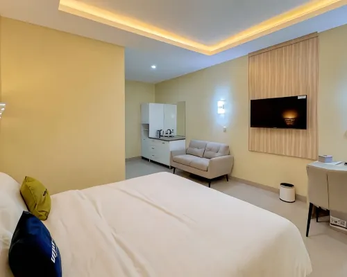 Urbanview Griya Esti Siliwangi Semarang Hotels in West Semarang