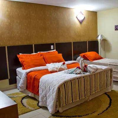 Monte Serrat Hotel Hotels near Monte Serrat