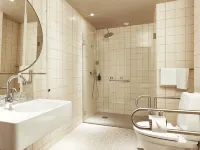 Scandic Go Lilla Bommen 5 Hotels near Slottsskogsvallen