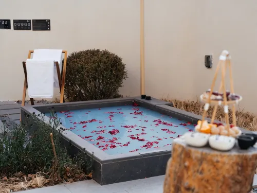 Beijing Valley Qingpu·Jilai Hotel