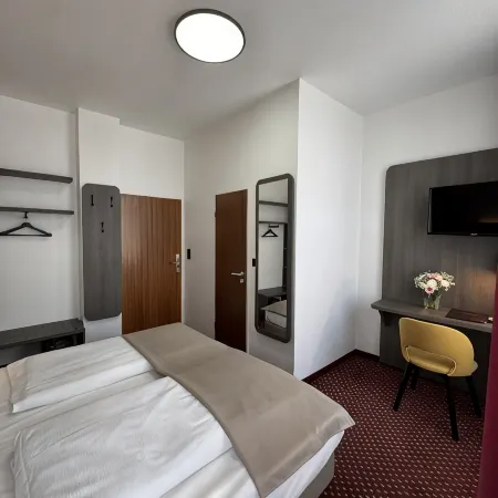 Hotel Lumen am Hauptbahnhof