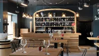 Arbiana Heritage Hotel - bar