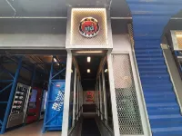 IND Hotel Các khách sạn gần Trung tâm mua sắm Megabox
