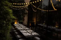 Envoy Hotel - Bữa sáng