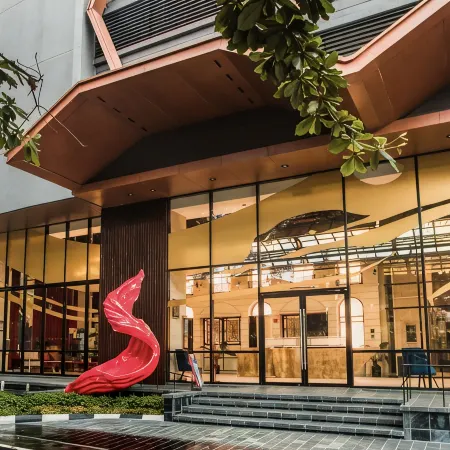 Scarletz Suites KLCC by Minshuku Отели рядом с достопримечательностью «Конгресс-центр The Intermark»