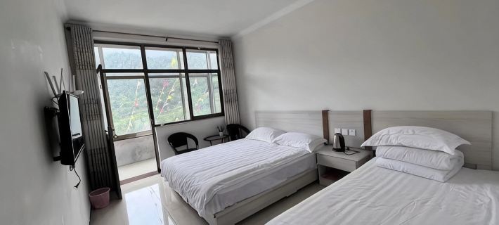 Our small courtyard homestay Hotels in Lingshou