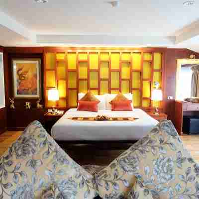 Grand Hill Resort and Spa Rooms
