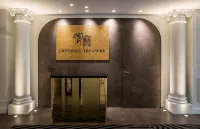 La Clef Champs-Élysées Paris by The Crest Collection