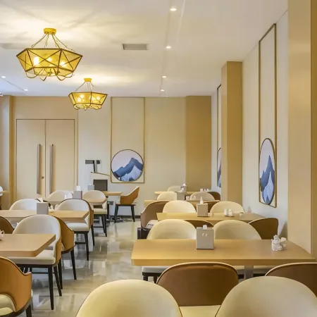 XIANG GE LI TING HOTEL