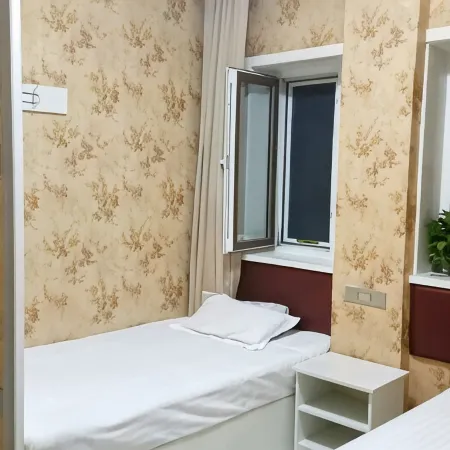 Huinan Xinghua Fashion Stay