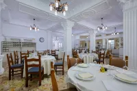 Hotel Familja - 2-Star