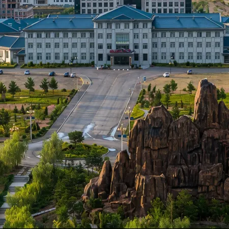 Naiman Hotel