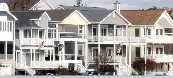 Your Perfect Waterfront Oasis overlooking the Chesapeake Bay Awaits! Hotels in Calvert County