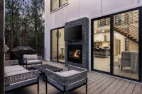 In the Pines: Eco Retreat heated Pool, Hot Tub & Games - Chalets