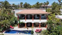 Charming 5-bed house with sweeping ocean views in delightful San Jose Del Cabo. - 방갈로